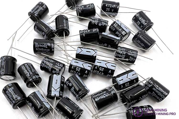 470uF 25V Aluminum electrolytic capacitors