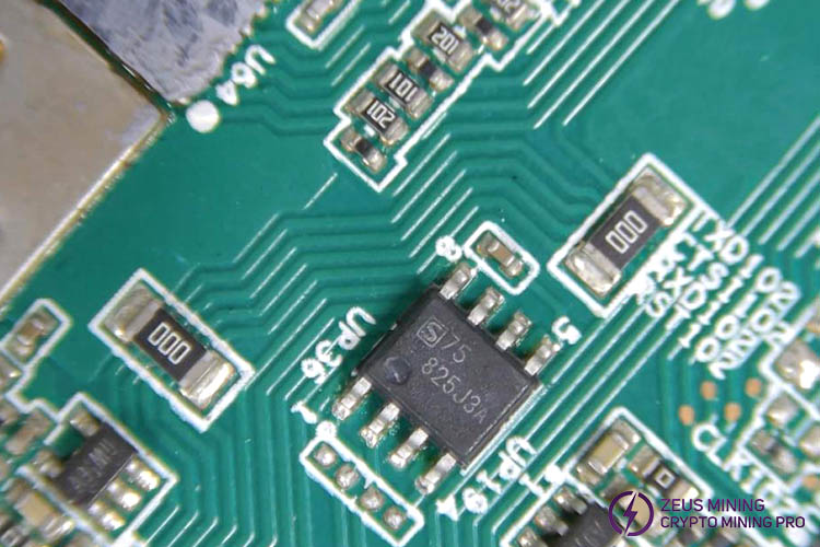 S75 temperature sensor chip of hash board