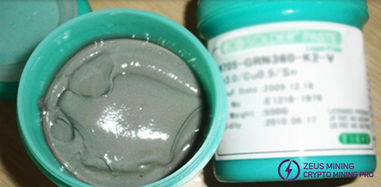 sealed storage of solder paste